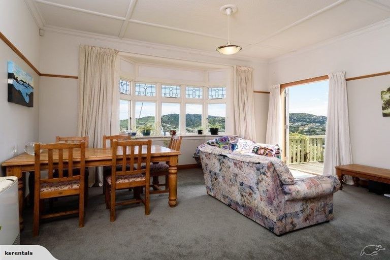 Photo of property in 56 Pembroke Road, Northland, Wellington, 6012