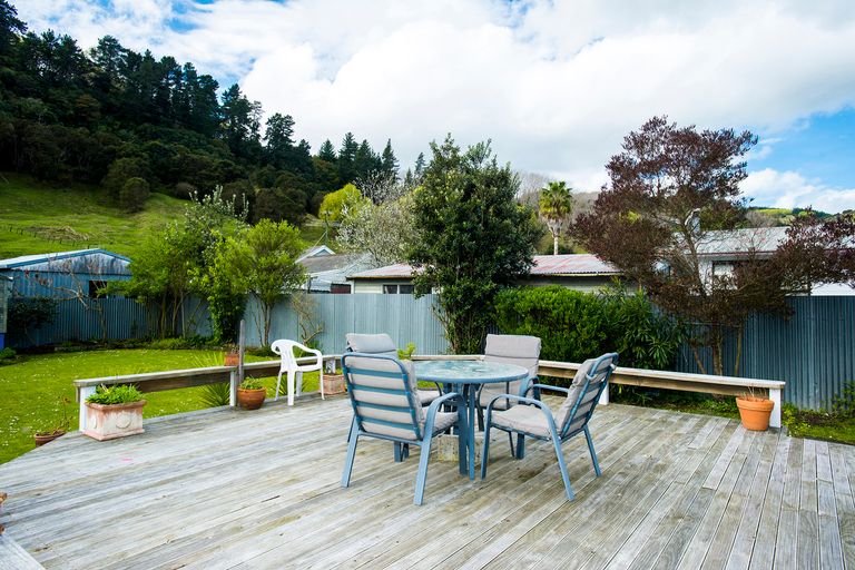 Photo of property in 100 Valley Road, Mangapapa, Gisborne, 4010