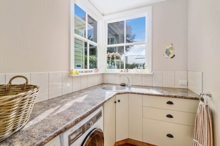 Photo of property in 125 Milton Street, Leamington, Cambridge, 3432