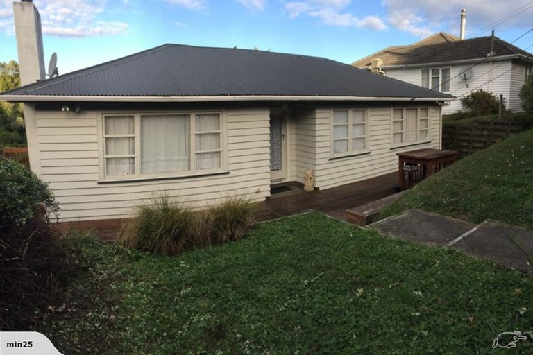 Photo of property in 110 Ironside Road, Johnsonville, Wellington, 6037