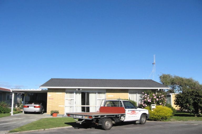 Photo of property in 3 Winiata Place, Otaki, 5512