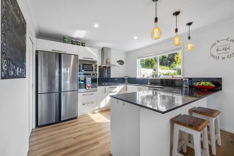 Photo of property in 158 Waitaha Road, Welcome Bay, Tauranga, 3112