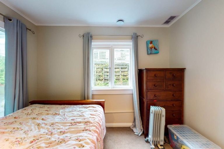 Photo of property in 34 Izard Road, Khandallah, Wellington, 6035