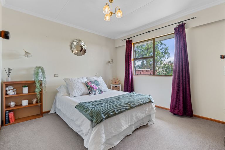 Photo of property in 4 Mcdonald Way, Lansdowne, Masterton, 5810