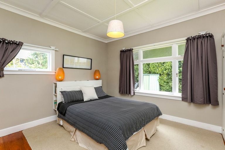 Photo of property in 24 Cumming Street, Okato, 4335