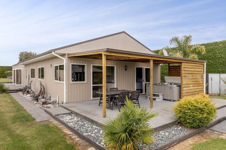 Photo of property in 16 Hogbin Road, Te Teko, Whakatane, 3193