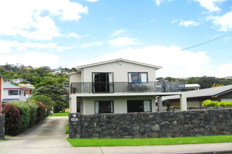 Photo of property in 22a Capitol Road, Matakatia, Whangaparaoa, 0930