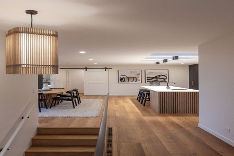 Photo of property in 37 Ruapehu Street, Paraparaumu, 5032