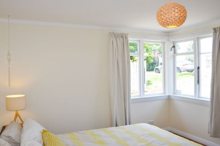 Photo of property in 23 Cumberland Street, Leigh, 0985