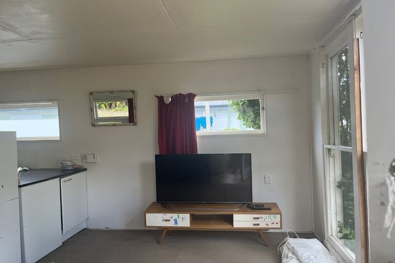 Photo of property in 30 Watea Road, Torbay, Auckland, 0630