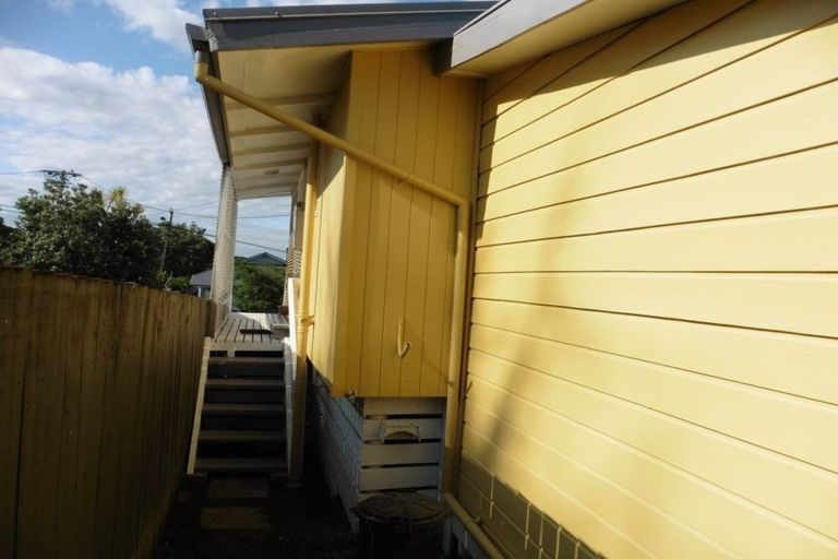 Photo of property in 46a Puriri Street, Helensville, 0800