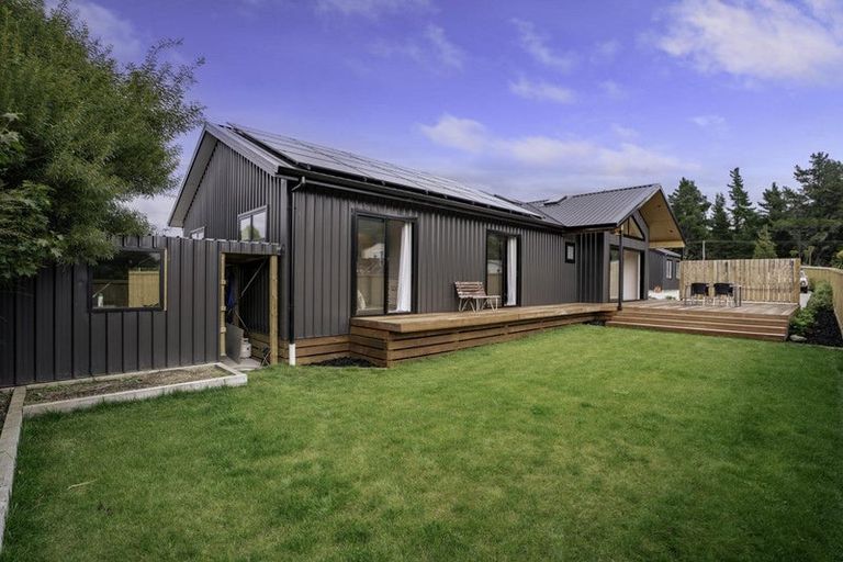 Photo of property in 422b Domain Road, Lake Hawea, 9382
