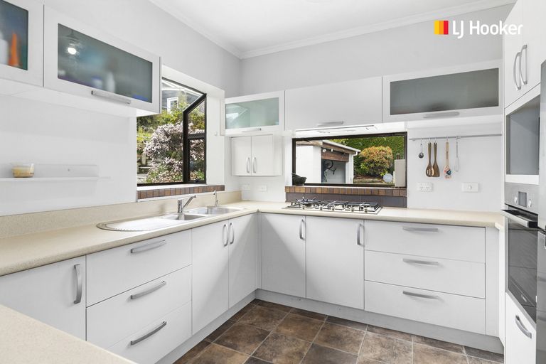 Photo of property in 43 Sunbury Street, Andersons Bay, Dunedin, 9013