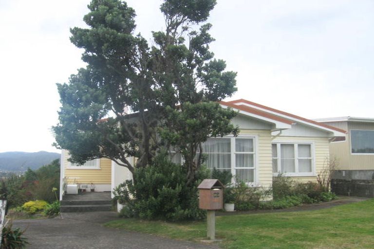 Photo of property in 20 Dowse Drive, Maungaraki, Lower Hutt, 5010