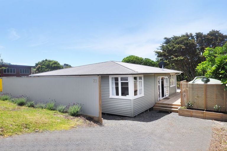 Photo of property in 23 Cumberland Street, Leigh, 0985