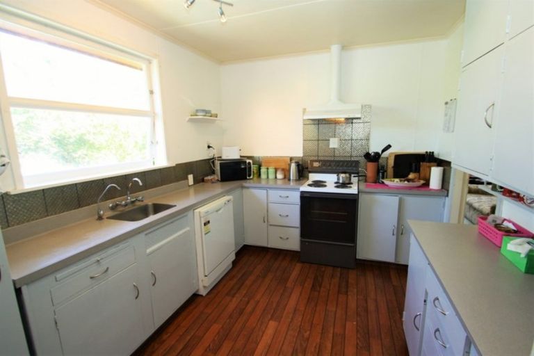 Photo of property in 68 Tutaenui Road, Marton, 4710