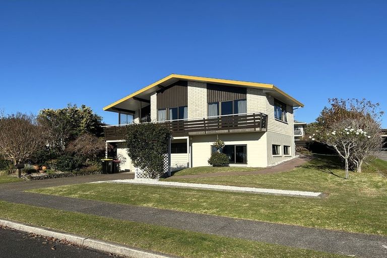 Photo of property in 62 Forrester Drive, Welcome Bay, Tauranga, 3112