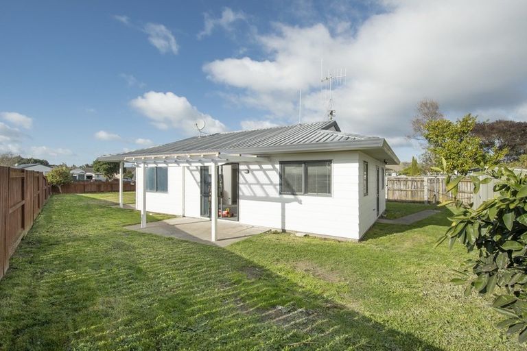 Photo of property in 15a Belray Place, Papamoa Beach, Papamoa, 3118