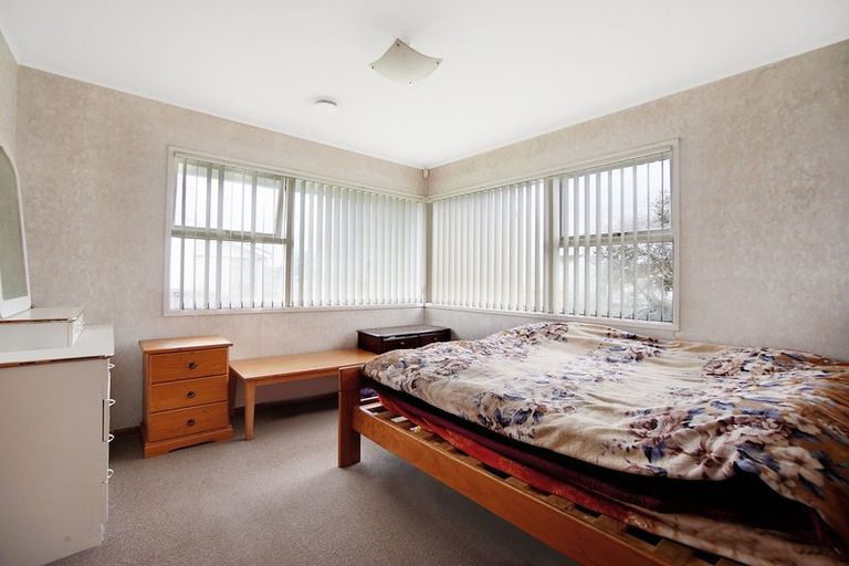 Photo of property in 34 Ferguson Street, Manurewa East, Auckland, 2102