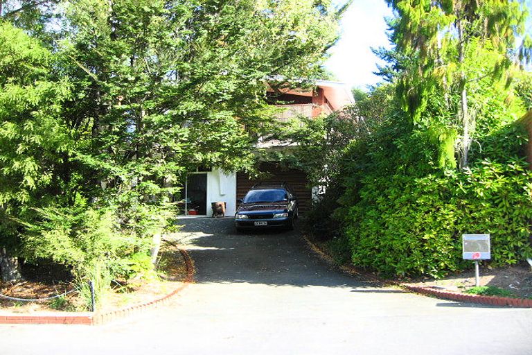 Photo of property in 19 Centennial Avenue, Helensburgh, Dunedin, 9010