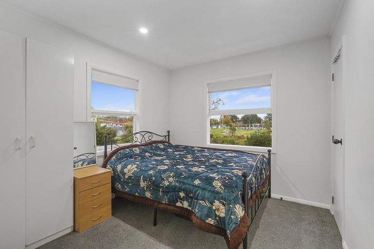 Photo of property in 1 Kingsway Crescent, Forest Lake, Hamilton, 3200