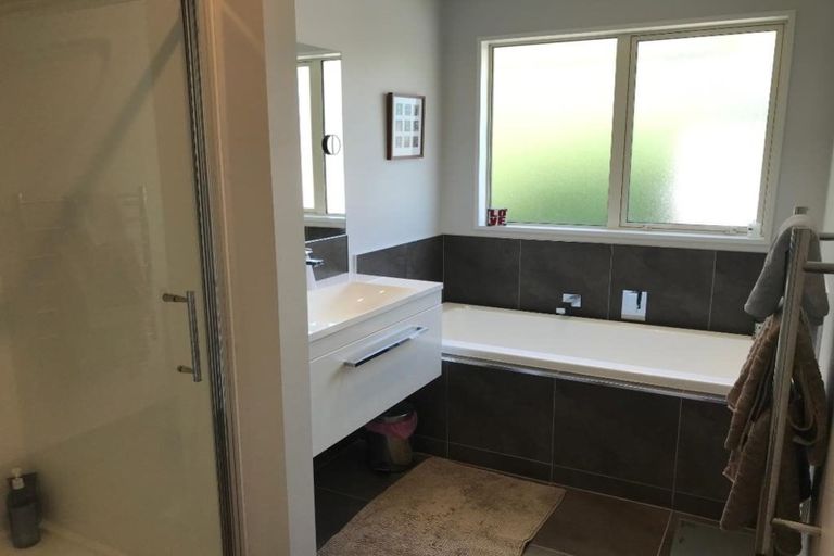 Photo of property in 25 Heyders Road, Spencerville, Christchurch, 8083