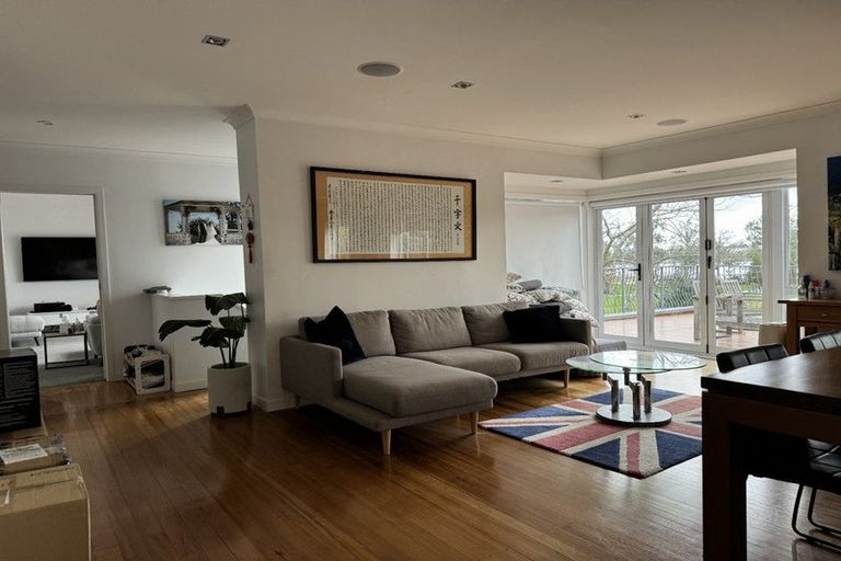 Photo of property in 152 Lake Crescent, Hamilton Lake, Hamilton, 3204