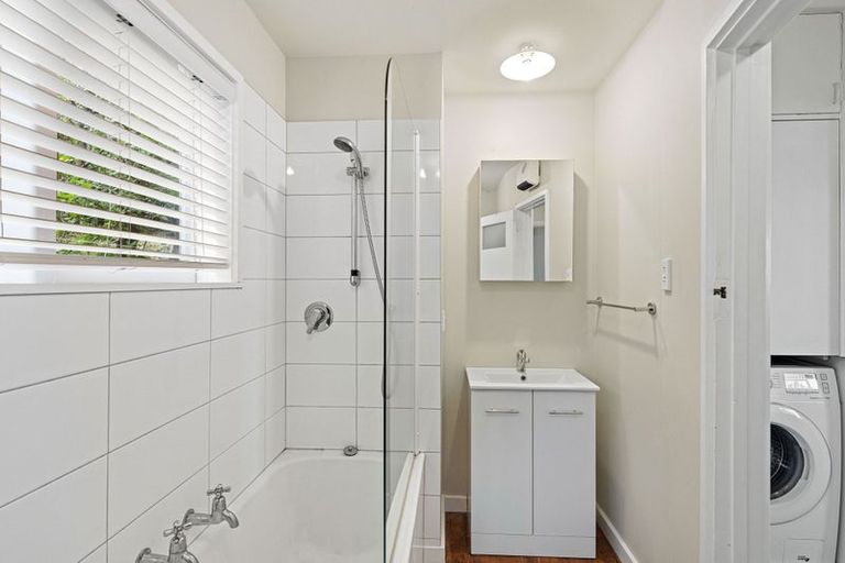 Photo of property in 7 Rangatira Terrace, Mount Pleasant, Christchurch, 8081