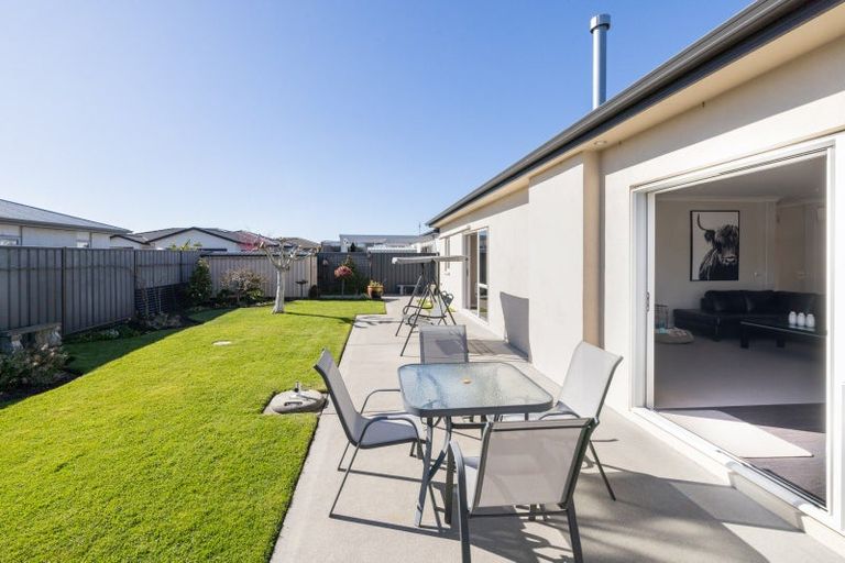 Photo of property in 22 Pacific Avenue, Poraiti, Napier, 4112