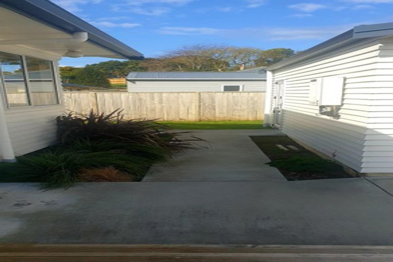 Photo of property in 5 Sandleigh Drive, Athenree, Katikati, 3177