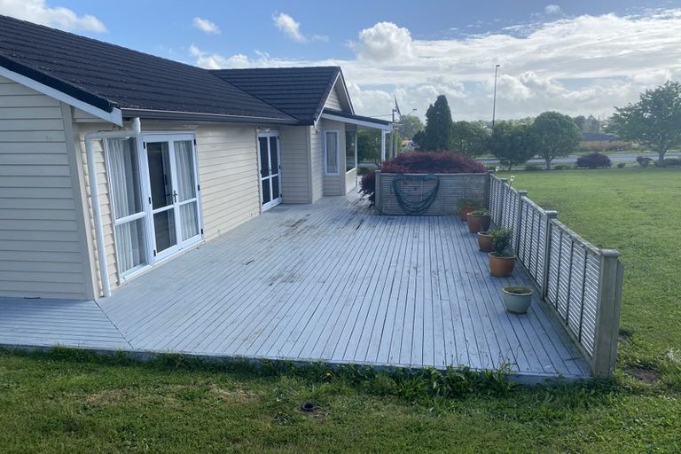 Photo of property in 114 Opaheke Road, Opaheke, Papakura, 2584