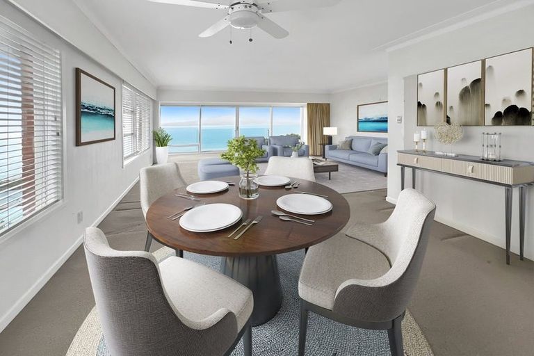 Photo of property in 3/64 Seacliffe Avenue, Belmont, Auckland, 0622