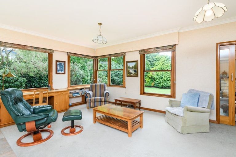 Photo of property in 122 Jickell Street, Hokowhitu, Palmerston North, 4410