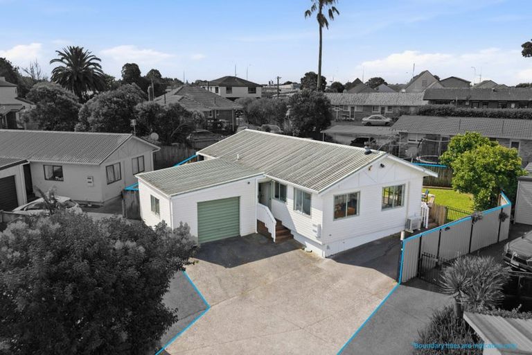 Photo of property in 4/14 Phoenix Place, Papatoetoe, Auckland, 2025