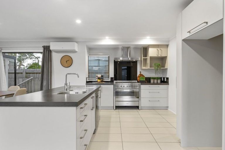 Photo of property in 62a Links Avenue, Mount Maunganui, 3116