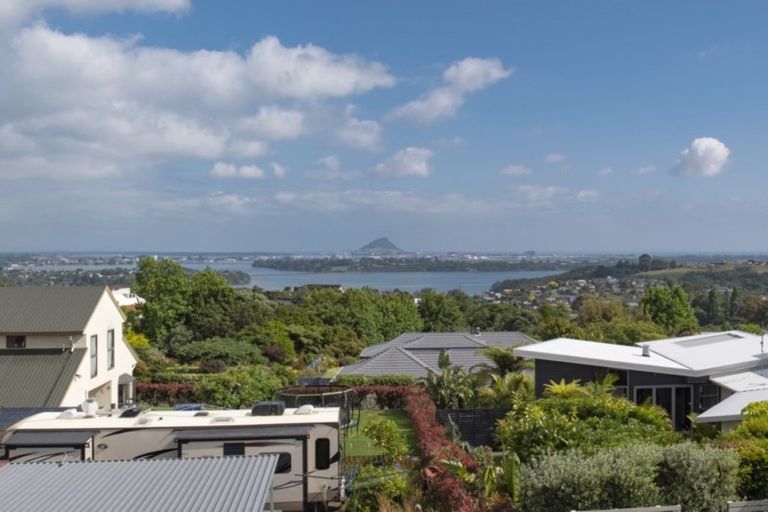 Photo of property in 105 Waikite Road, Welcome Bay, Tauranga, 3175