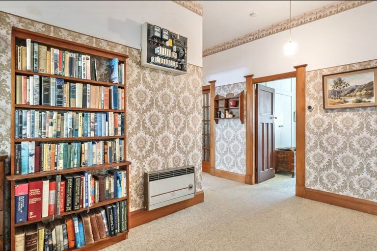 Photo of property in 75 Macarthur Street, Levin, 5510