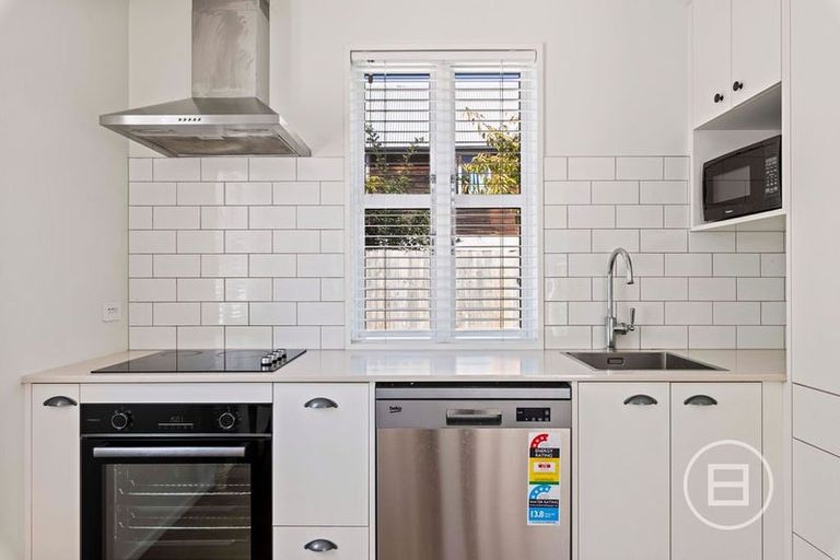 Photo of property in 2/21 Buffon Street, Waltham, Christchurch, 8023