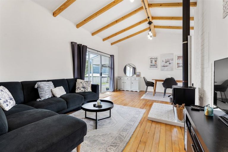 Photo of property in 55 Albert Street, Kawakawa, 0210