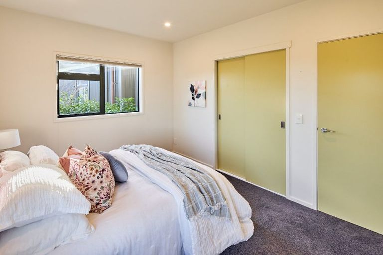 Photo of property in 21 Winchester Street, Kaiwharawhara, Wellington, 6035