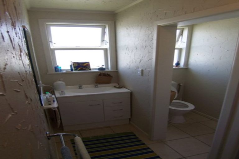 Photo of property in 327 Adelaide Road, Newtown, Wellington, 6021