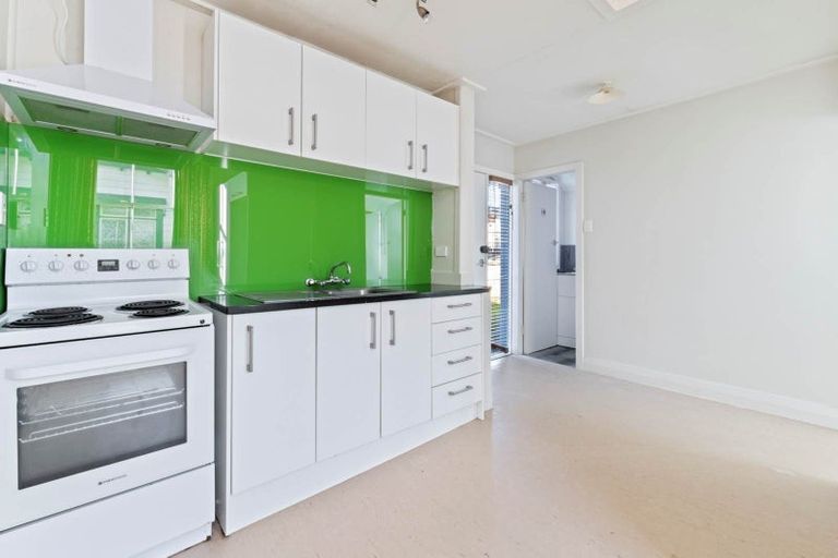 Photo of property in 8 Princes Street, Pukekohe, 2120