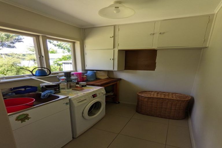 Photo of property in 48a Queenwood Road, Levin, 5510