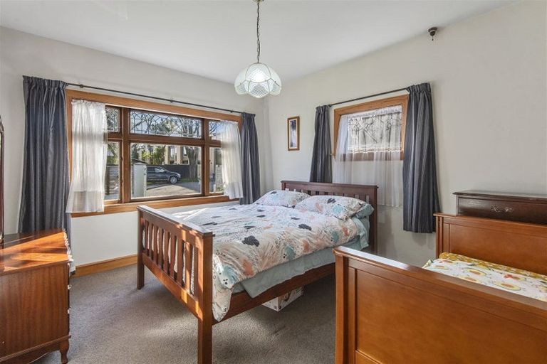 Photo of property in 54 Mathesons Road, Phillipstown, Christchurch, 8011