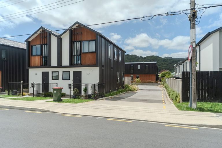 Photo of property in 3/22 Fitzherbert Road, Wainuiomata, Lower Hutt, 5014