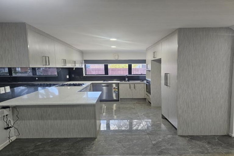 Photo of property in 8d Mahon Place, Papatoetoe, Auckland, 2025