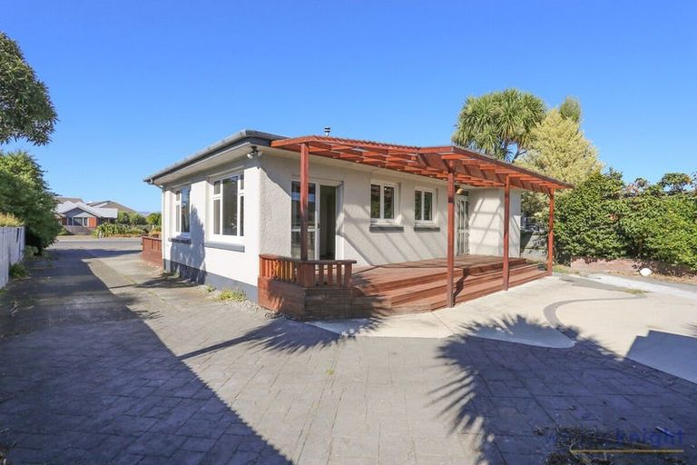 Photo of property in 74 Springs Road, Hornby, Christchurch, 8042