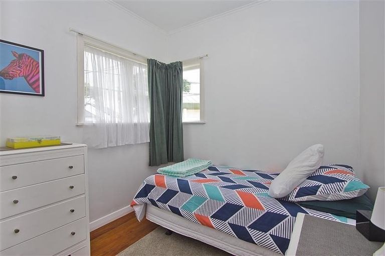 Photo of property in 28 Bell Road, Waiwhetu, Lower Hutt, 5010