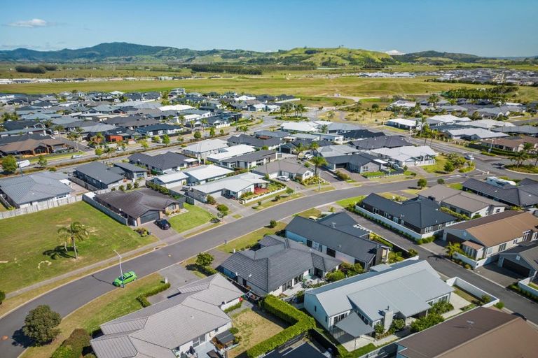 Photo of property in 9 Cassinia Close, Papamoa Beach, Papamoa, 3118