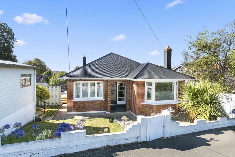 Photo of property in 81 Kenmure Road, Belleknowes, Dunedin, 9011